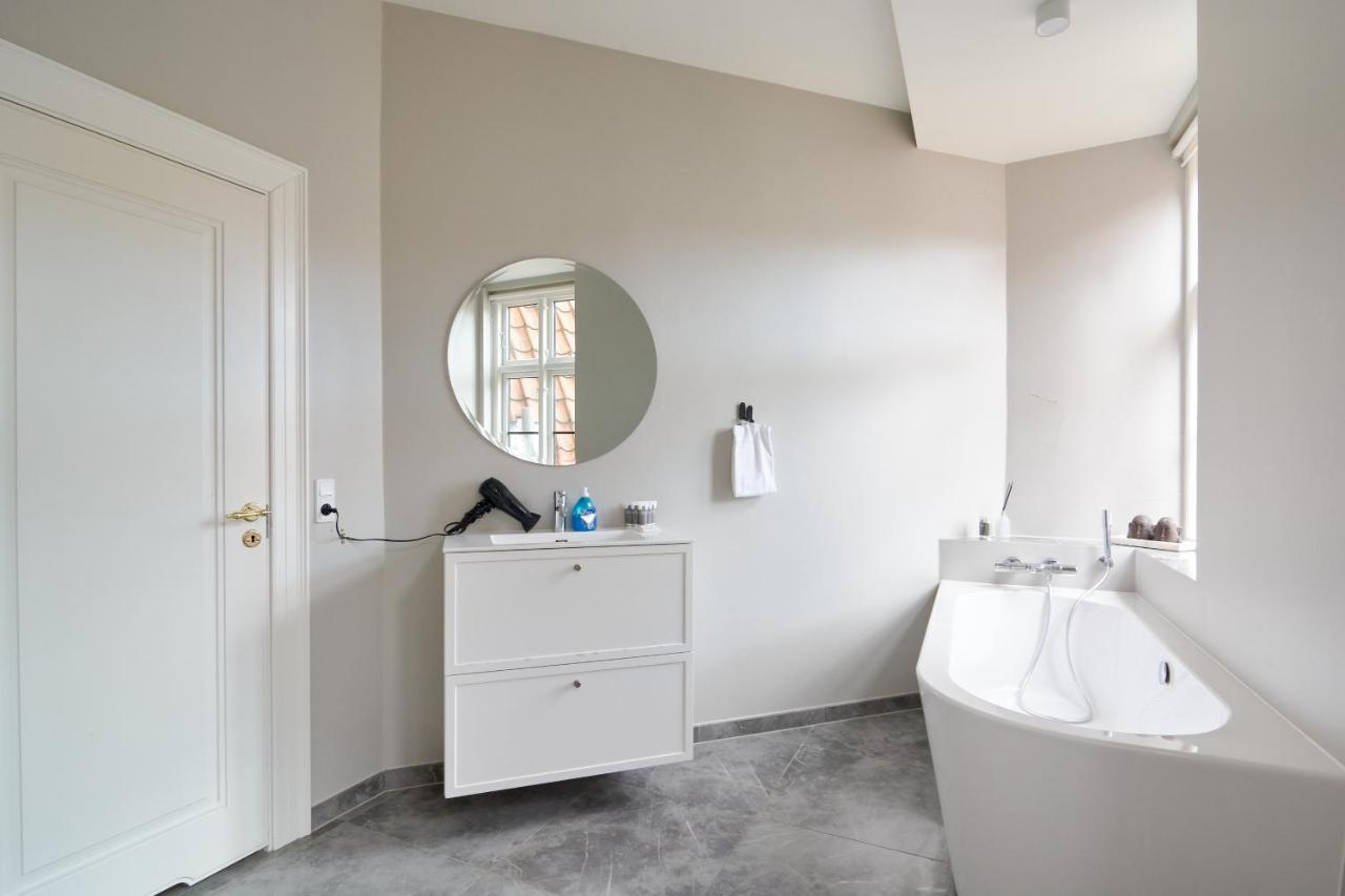 220Sqm Designer Apt - Copenhagen City Center - Private Balcony Bagian luar foto