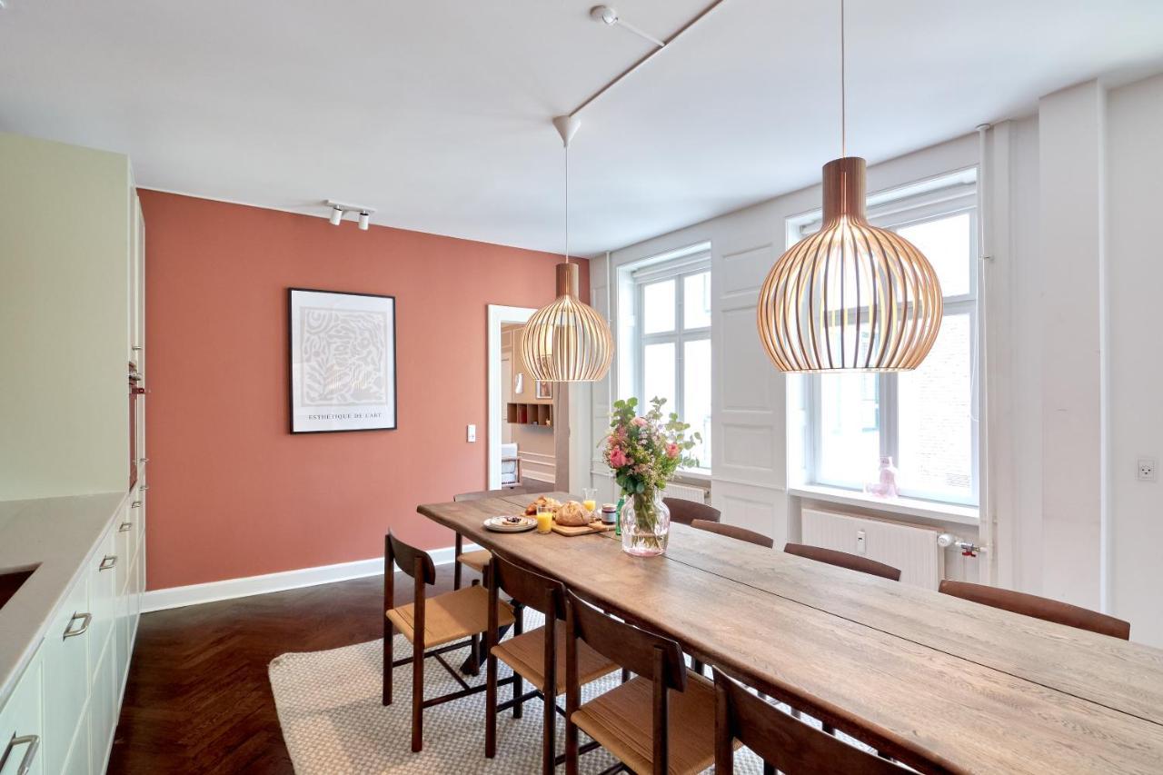 220Sqm Designer Apt - Copenhagen City Center - Private Balcony Bagian luar foto